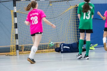 Bild 296 - B-Juniorinnen 2 Loewinnen Cup